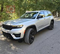 جيب جراند شيروكي